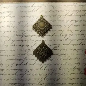 Vintage Pendant 22
