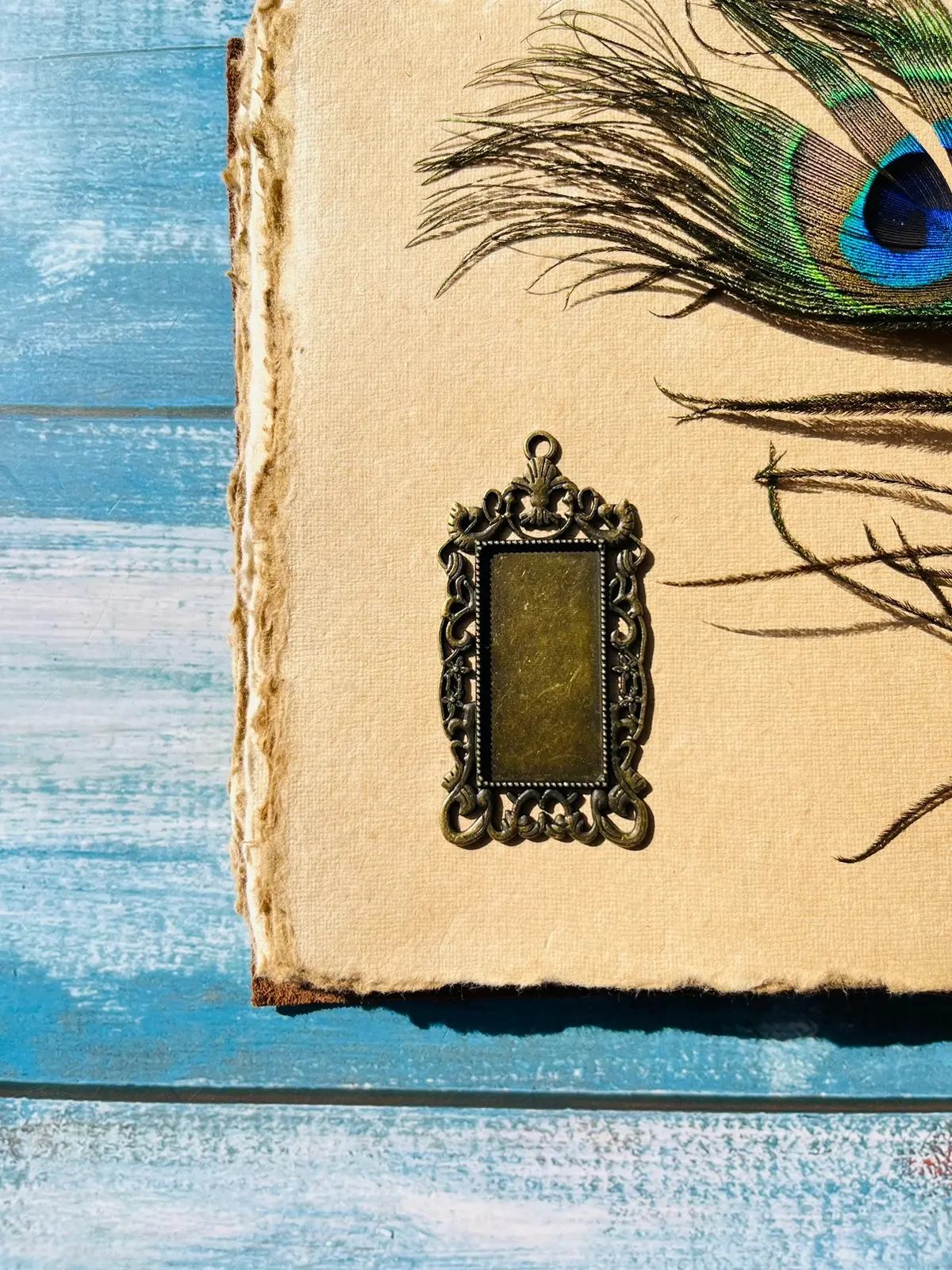 Vintage Pendant 107