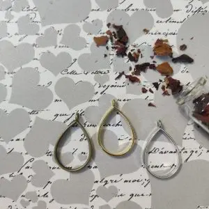SMALL DROP