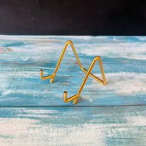 3” Inch Metal Stand