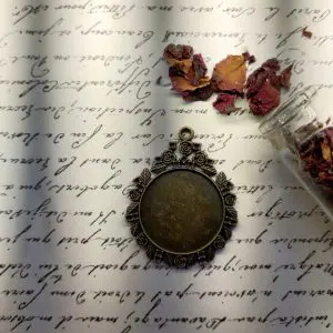 Vintage Pendant 15