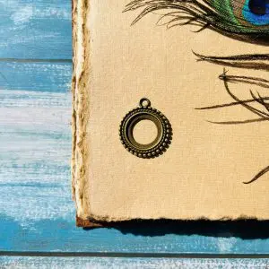 Vintage Pendant 9