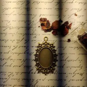 Vintage Pendant 4