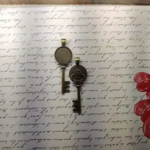 Vintage Pendant 39