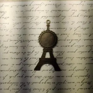 Vintage Pendant 35