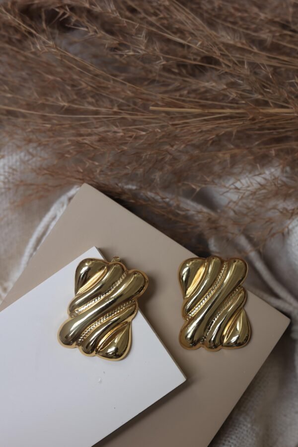 Anti Tarnish earing 14