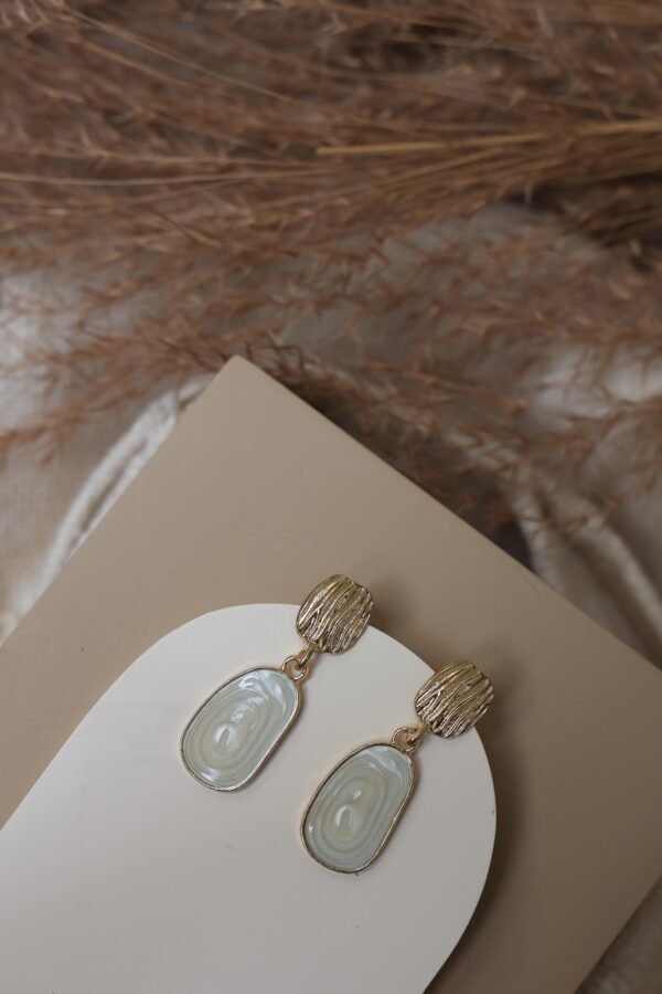 Anti Tarnish earing 18